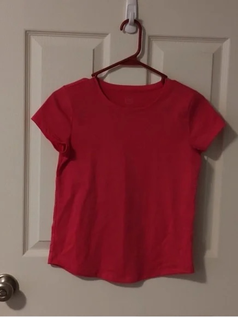 Women's Short Sleeve Crewneck Tee - Red